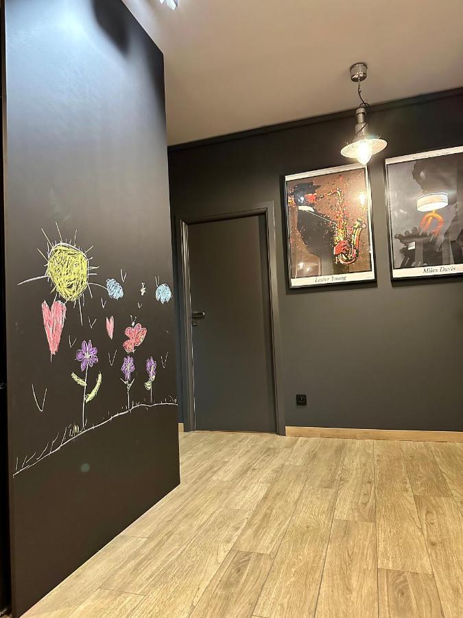 Jazz Apartament Czestochowa Centrum 2-Bedroom 外观 照片
